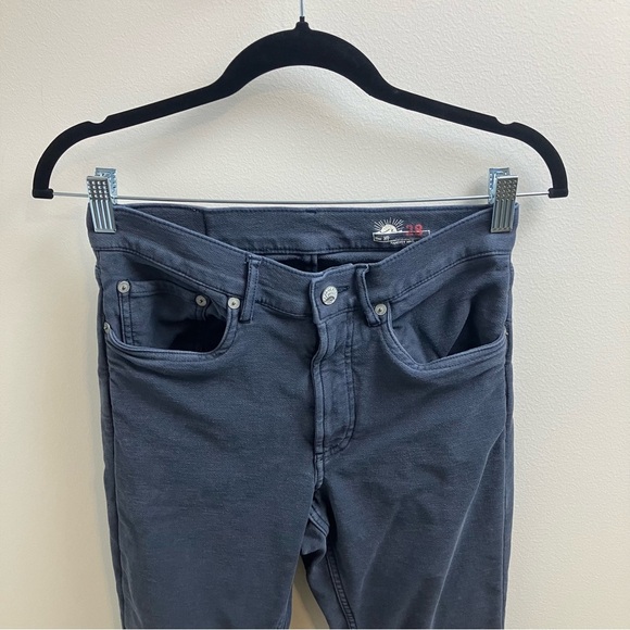 Faherty Stretch Terry 5-Pocket Pant in Deepest Navy Size 28X31 Faherty Jeans - Picture 3 of 9